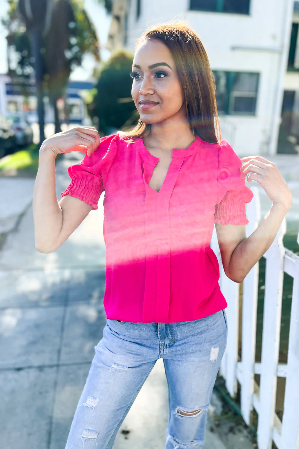 FUCHSIA PINK CRINKLED WOVEN SYNCHED RUCHED SLEEVE TOP