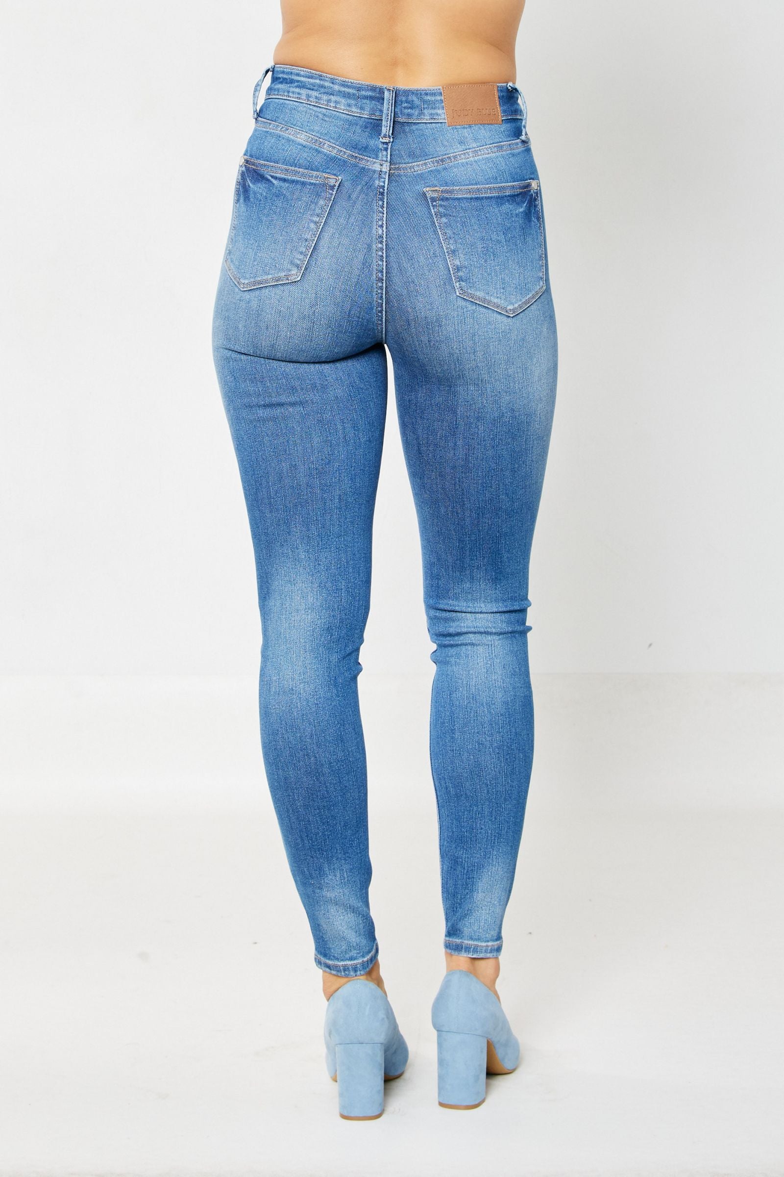 MEDIUM WASH HIGH WAIST TUMMY CONTROL CLASSIC SKINNY JUDY BLUE DENIM