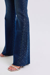 DARKWASH MID RISE RHINESTONE SIDE PANEL DETAIL FLARE JUDY BLUE DENIM-PLUS