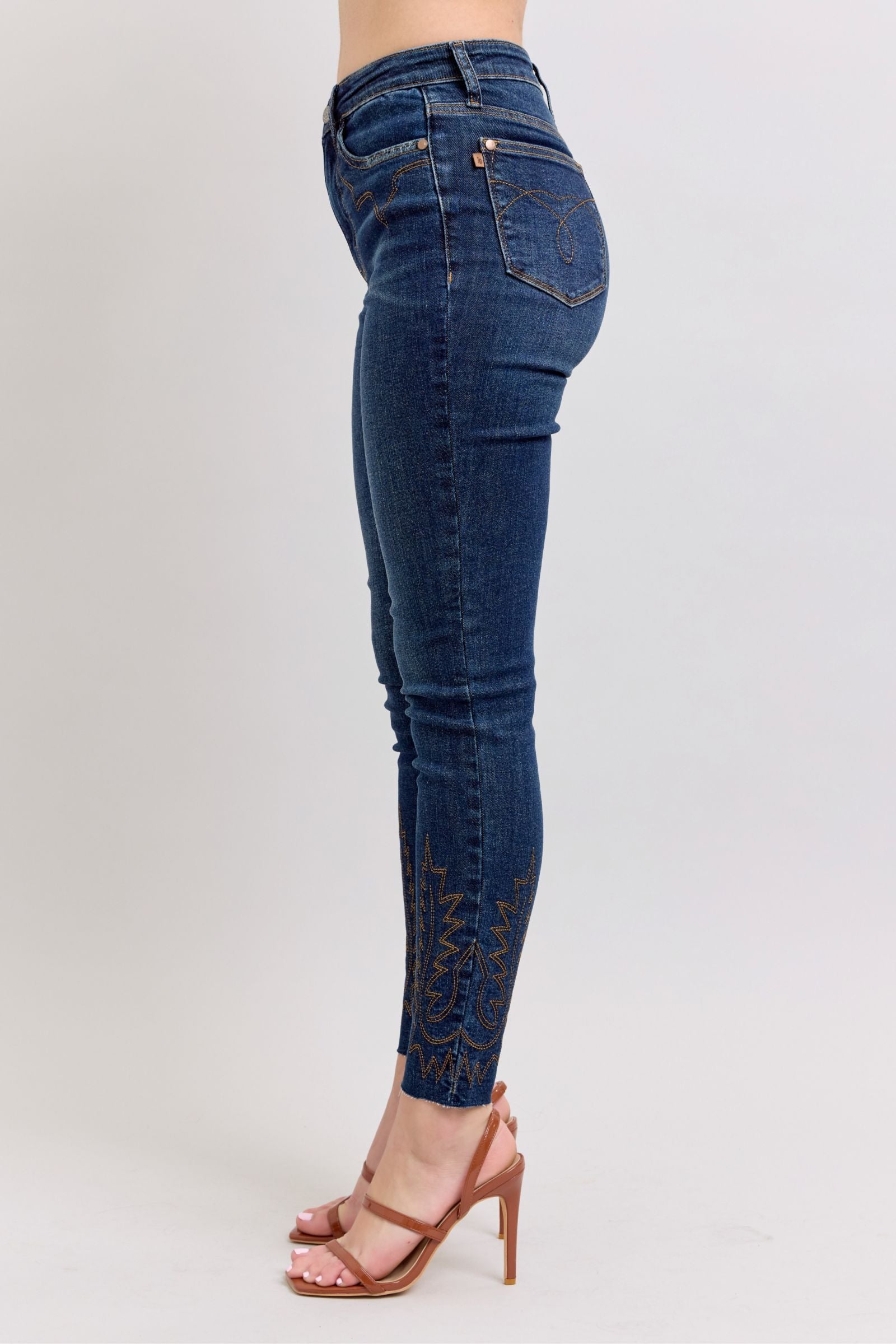 DARKWASH WESTERN EMBROIDERY DETAIL HIGH WAIST SKINNY JUDY BLUE DENIM