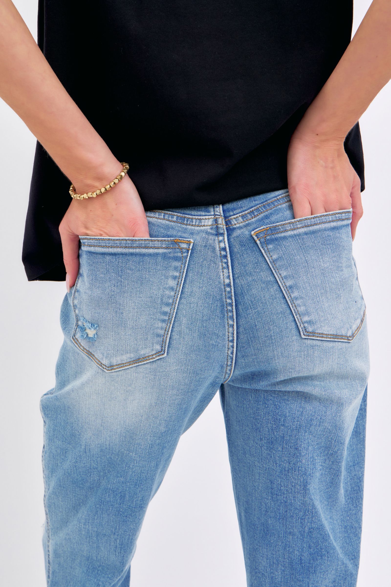 HIGH WAIST PATCH POCKET & DESTROYED BOYFRIEND MEDIUM WASH JUDY BLUE DENIM