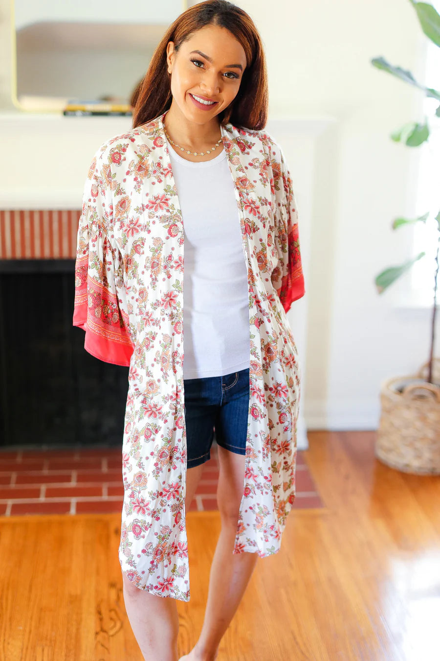 IVORY CORAL BOHO FLORAL KIMONO