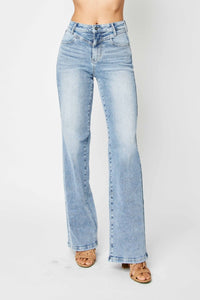 JUDY BLUE HIGH WAIST FRONT YOKE RETRO WIDE MEDIUM WASH DENIM