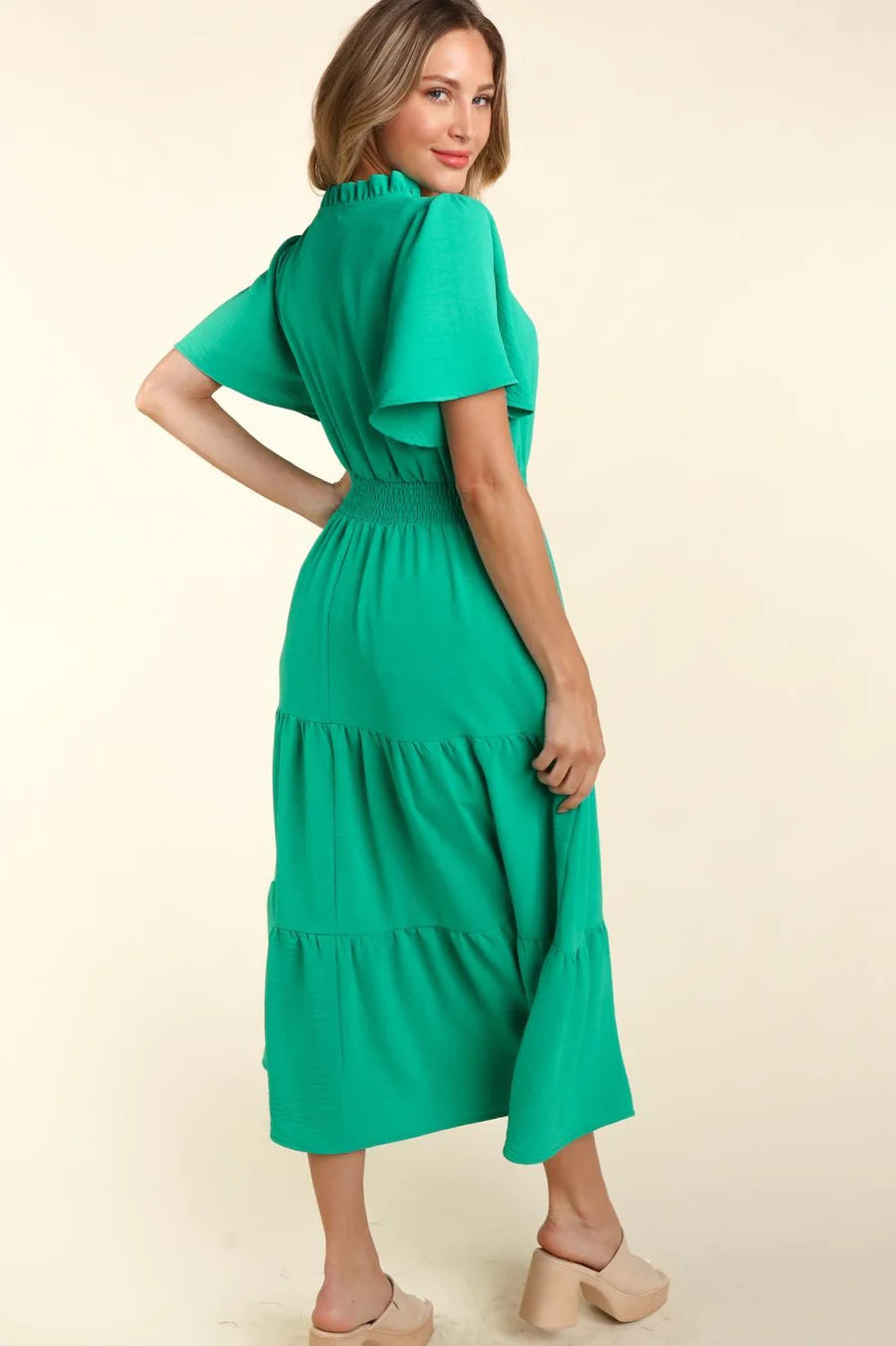 GREEN MAXI TIERED SMOCKED WAIST SIDE POCKETED DRESS