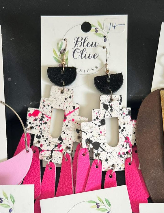 NEON PINK BLACK WHITE PAINT SPLATTER MARKS GEOMETRIC SHAPE DANGLY LEATHER HANDMADE EARRINGS BY B.O.D