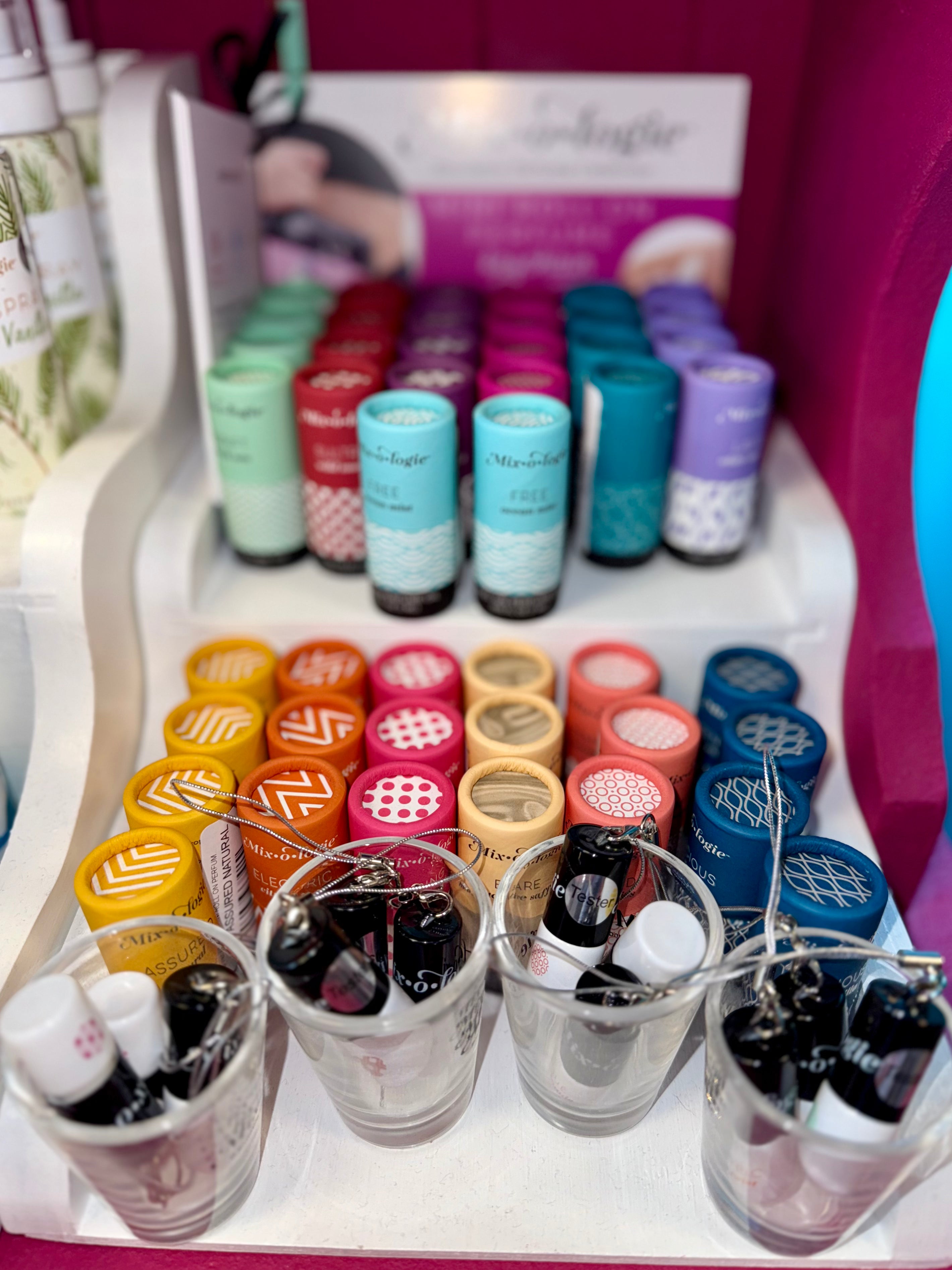 MIXOLOGIE MINI ROLL ON PERFUME KEYCHAIN