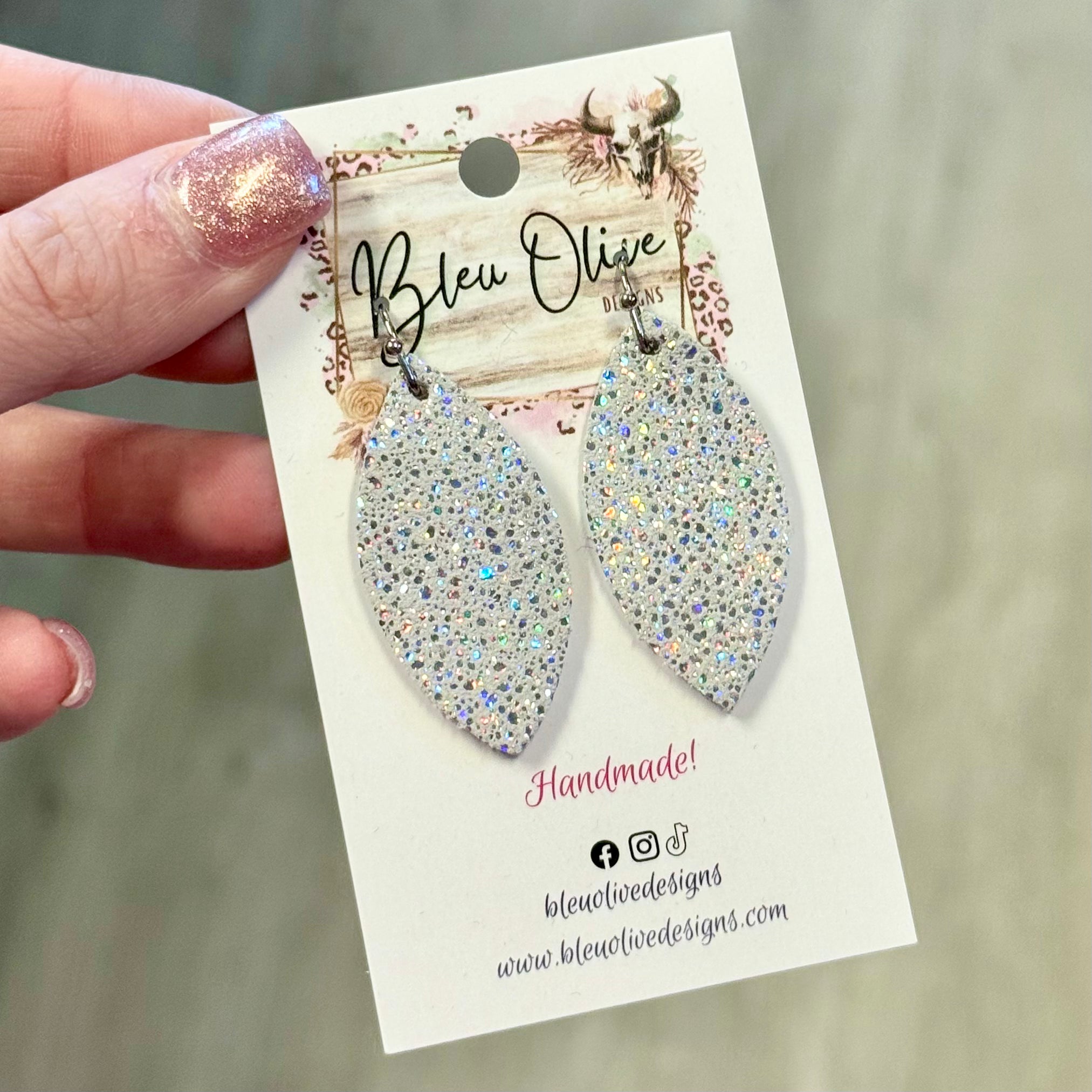 SILVER GLITTER IRIDESCENT LEATHER DIAMOND SHAPE HANDMADE EARRINGS BY B.O.D