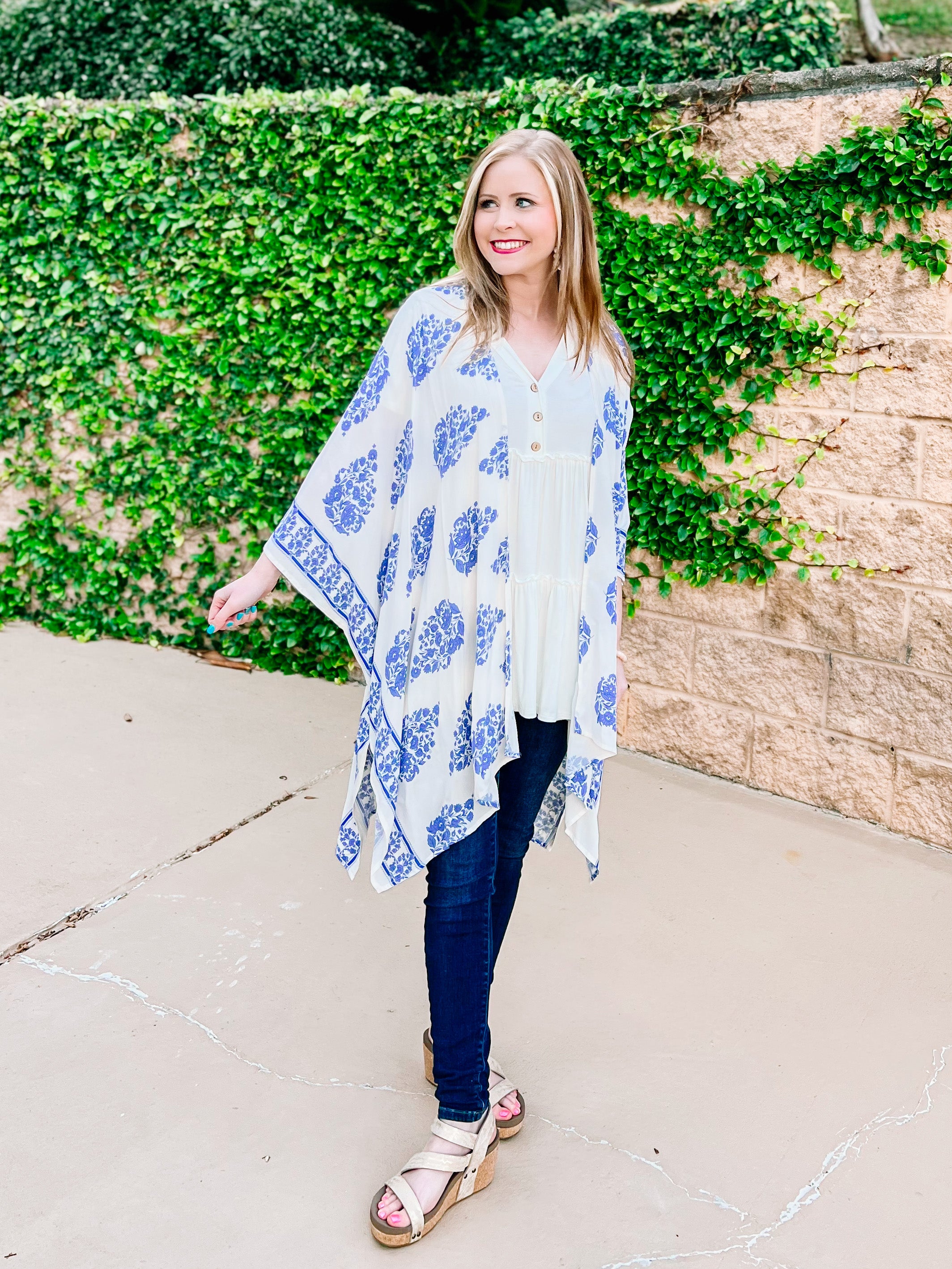 White Blue Border Kimono -PLUS