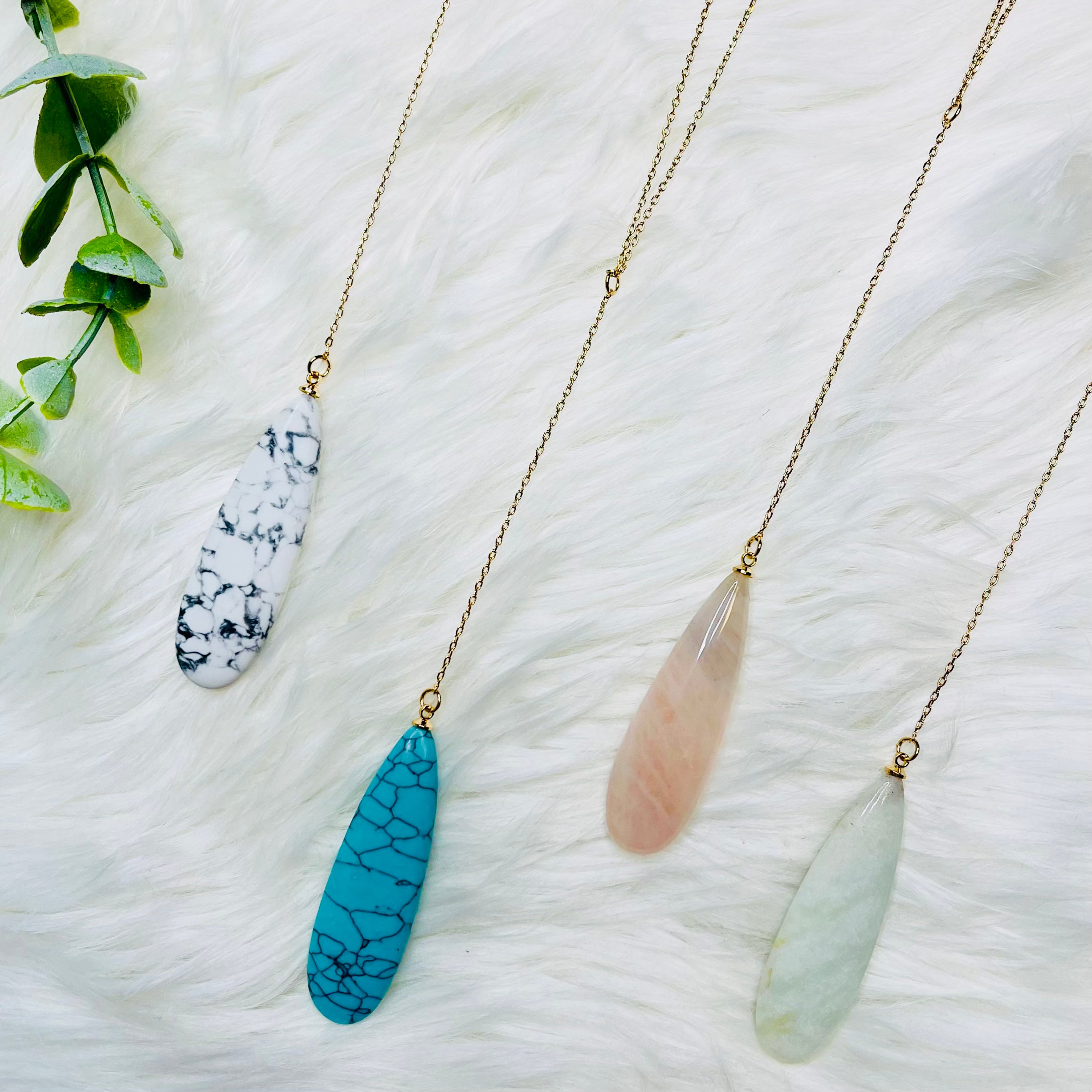 LONG OVAL NATURAL STONE PENDANT Y SHAPE NECKLACE