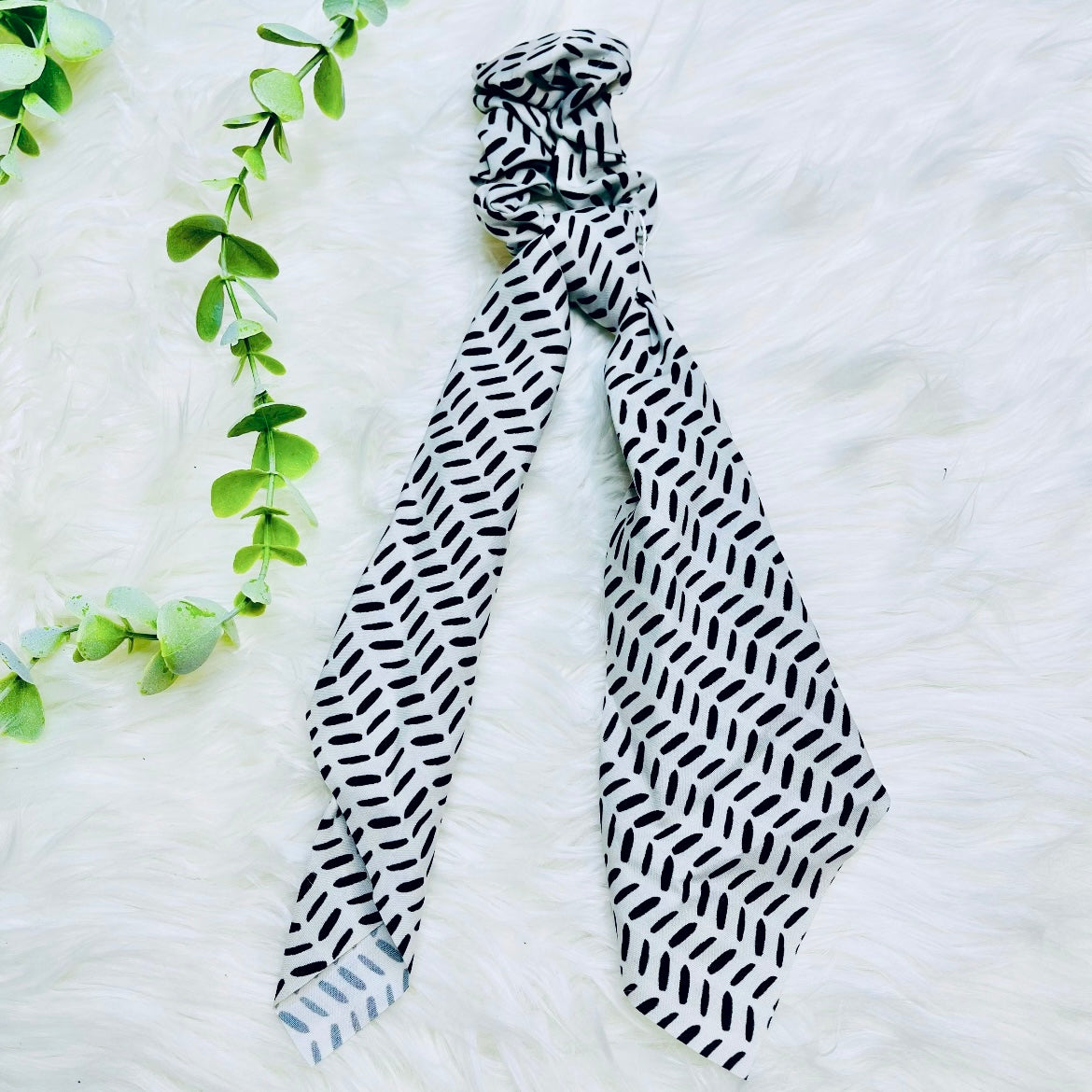 Mary Square Hair Scarf Scrunchies