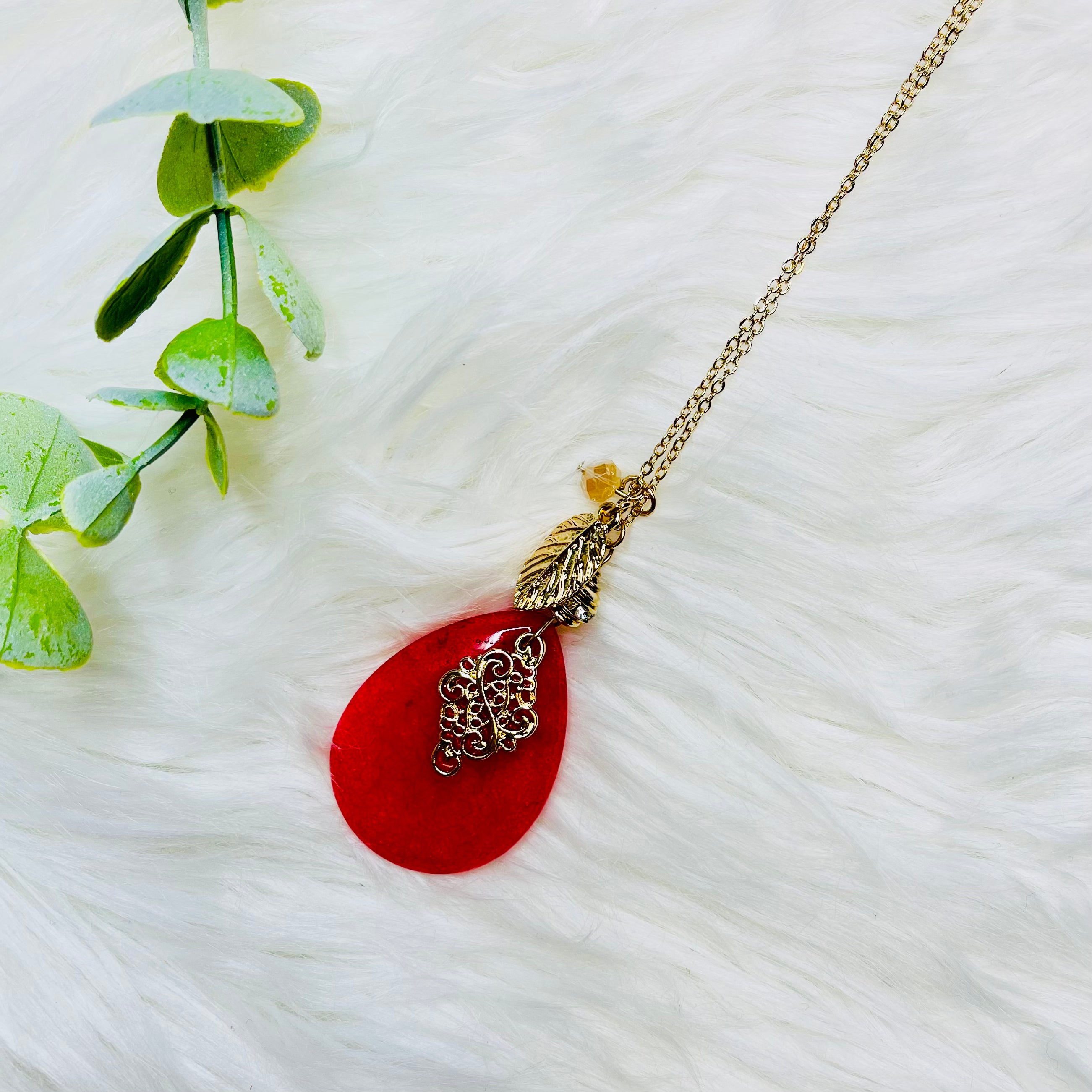 Oval Shaped Stone Charms Necklace