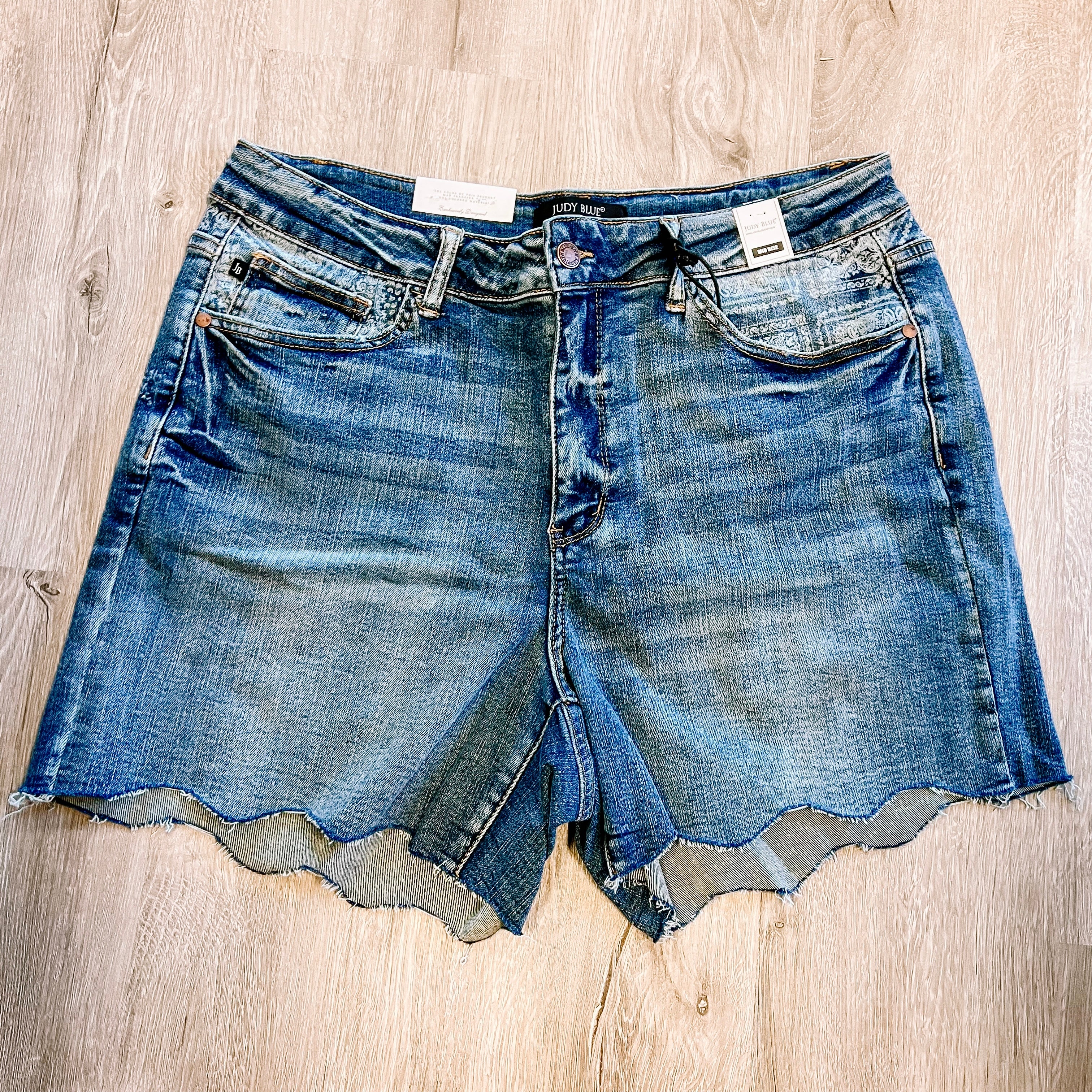 Judy Blue Denim Bandana Print Pocket Shorts - PLUS 3X