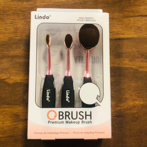 Q Brush Makeup Brush Trio Set