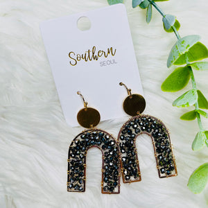 U Shape Bling Gold Disc Earrings