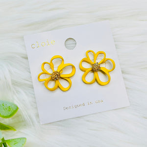 Matte Flower Gold Stud Earrings