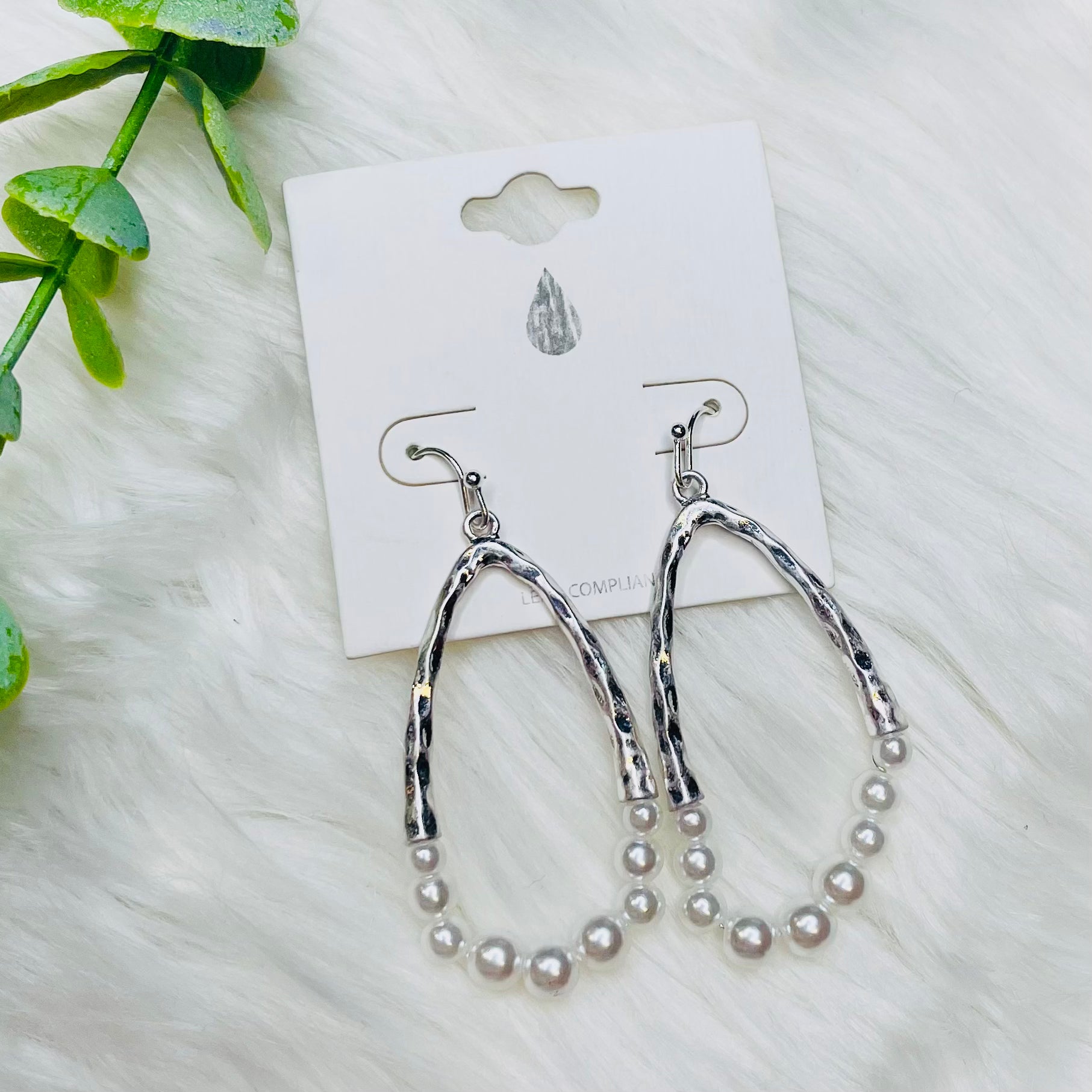 Pearl Teardrop Metal Earrings