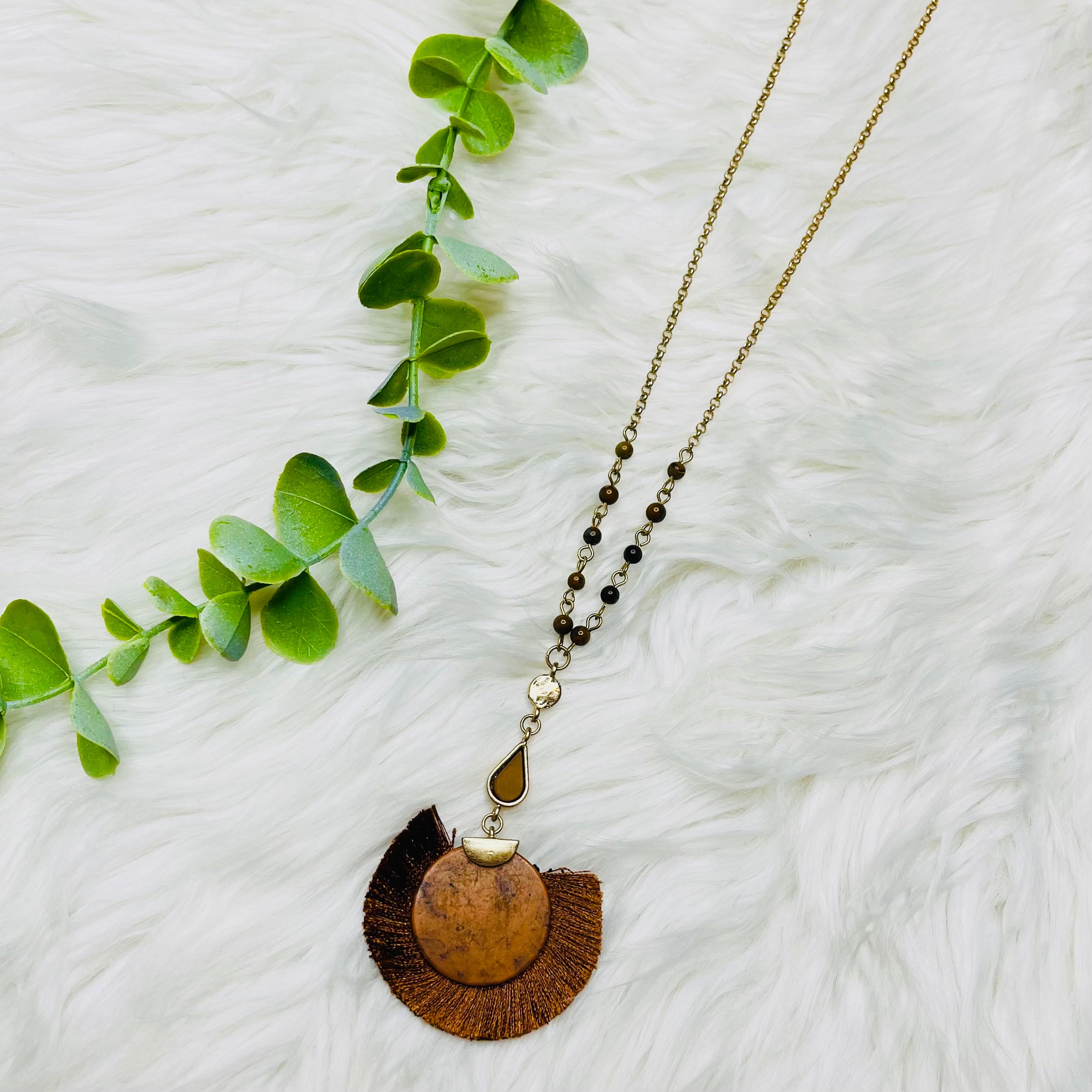Brown Round Tassel Stone Necklace
