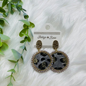 Leopard Mirror On The Wall Round Earrings
